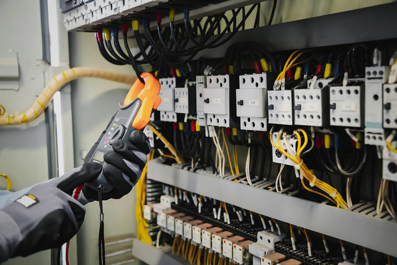 DGUV Vorschrift 3-Check bei Völker Elektrotechnik in Karlstadt am Main