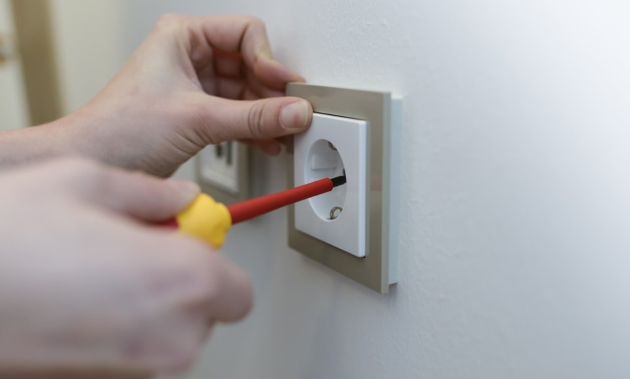 Elektro­installation bei Völker Elektrotechnik in Karlstadt am Main